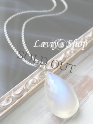 画像9: 大粒オーストラリアンブルームーンの1粒ネックレス