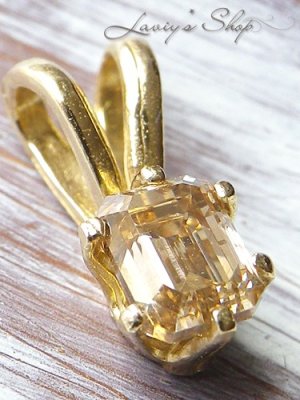 画像7:  K14/エメラルドカットダイヤモンドのペンダントトップ