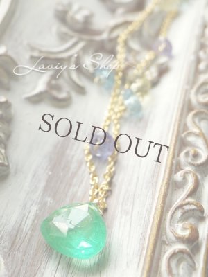 画像6: コロンビア産マロンカットエメラルドと小粒Gemのデザインネックレス