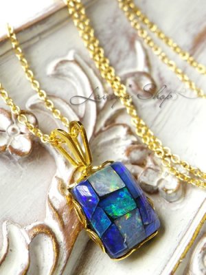 画像2: オーストラリアンモザイクオパールの1粒ネックレス(トリプレット)