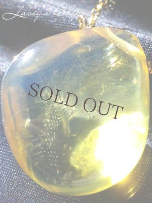 画像10: 逸品！ブルーアンバーの1粒ネックレス