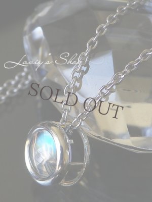 画像2: 逸品ロイヤルレインボームーンのプチネックレス