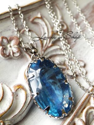 画像3: 大粒レインボークラック入りカイヤナイトのベゼルワイヤーネックレス