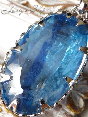 画像6: 大粒レインボークラック入りカイヤナイトのベゼルワイヤーネックレス