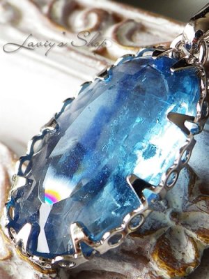 画像5: 大粒レインボークラック入りカイヤナイトのベゼルワイヤーネックレス