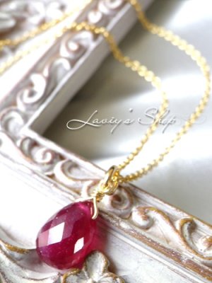 画像3: ラスト！カット入り雫ルビーの1粒ネックレス(アーモンド)