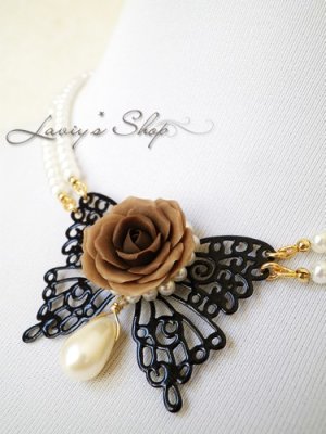 画像5: クラシカルローズと上質パールのバタフライチョーカー