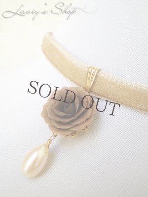 画像5: クラシカルローズと上質パールのベロアリボンチョーカー