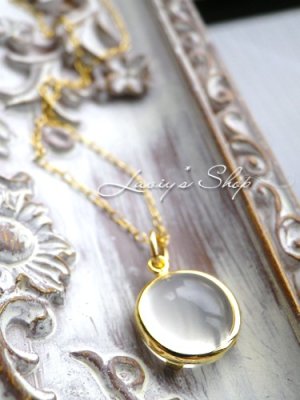 画像4: 猫目ホワイトムーンストーンの1粒ネックレス