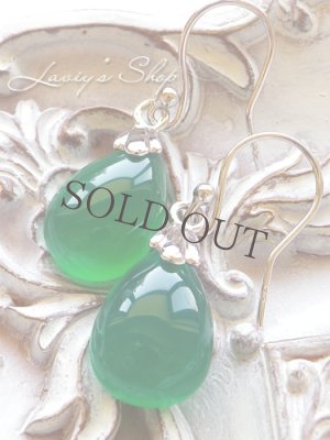 画像4: ぽってりグリーンオニキスの1粒ピアス