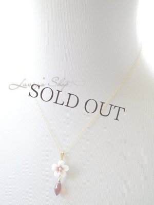 画像9: 高品質ガーネットと桜のネックレス