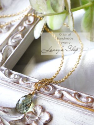 画像2: オリーヴグリーンサファイアの1粒ネックレス