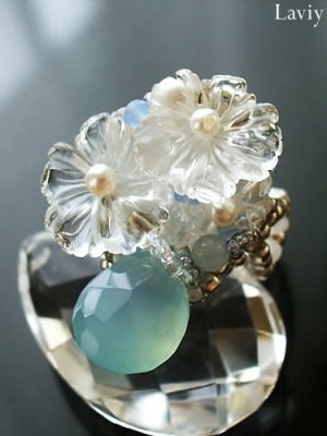 画像1: 水晶花とアクアカルセドニーのリング