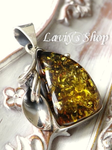 画像2: 大粒バルティックアンバー(琥珀)のペンダントトップ(ゴールデン) (2)