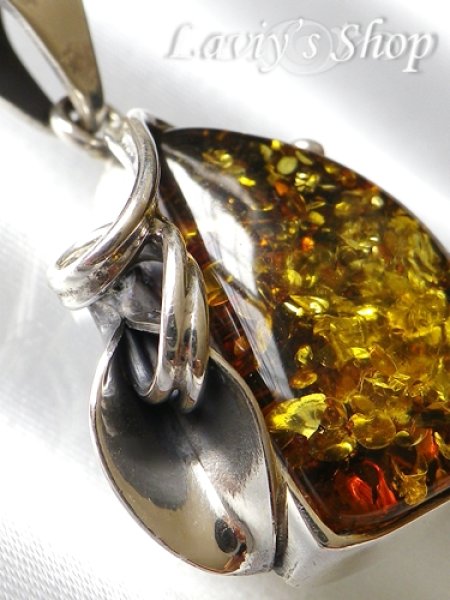 画像7: 大粒バルティックアンバー(琥珀)のペンダントトップ(ゴールデン) (7)