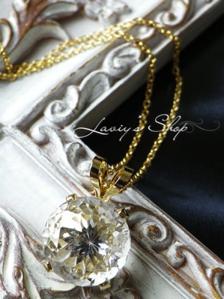 画像2: レアカット！国産水晶の1粒ネックレス (2)