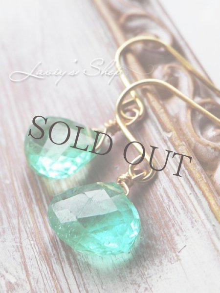 画像5: K18/宝石質コロンビア産エメラルドのマロンカットピアス (5)