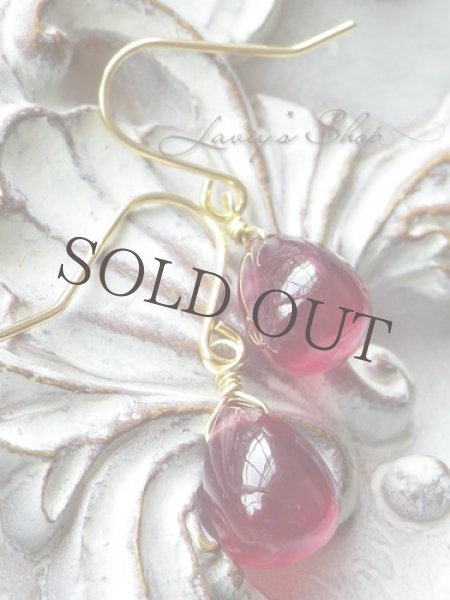 画像4: K18/プレーンドロップルビーの1粒ピアス (4)