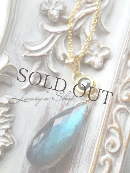 画像4: ブルーグリーンサファイアとラブラドライトのネックレス (4)